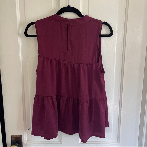 Banana Republic Factory Tiered Sleeveless Top - Picture 2 of 4